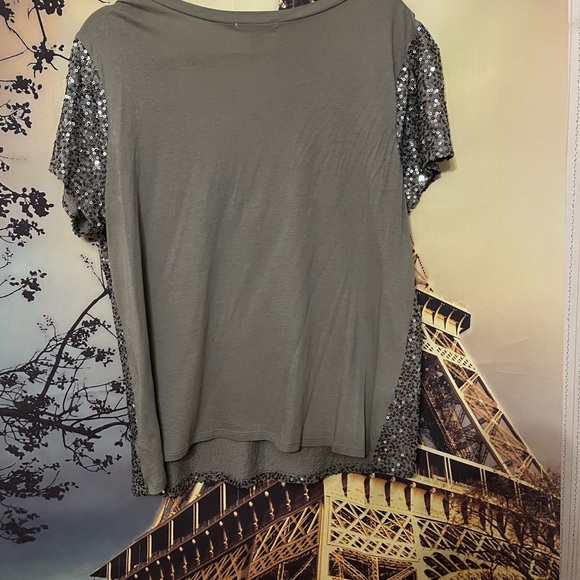 Sequined grey tee - Picture 2 of 4